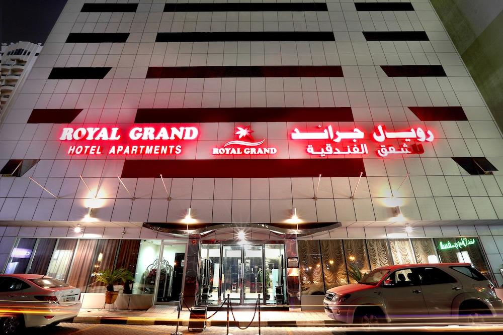Royal Grand Suite Hotel Шарджа Екстериор снимка